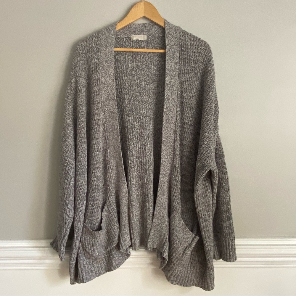 ALTERD STATE Sweater cardigan size large pockets